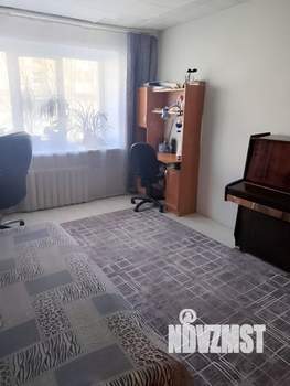 3-к квартира, вторичка, 62м2, 1/5 этаж