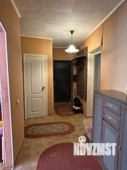 3-к квартира, вторичка, 61м2, 1/5 этаж