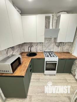 2-к квартира, вторичка, 39м2, 1/5 этаж