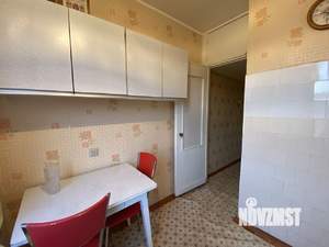 2-к квартира, вторичка, 44м2, 3/5 этаж