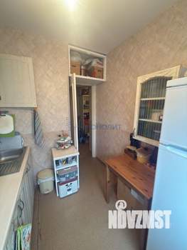 4-к квартира, вторичка, 58м2, 5/5 этаж