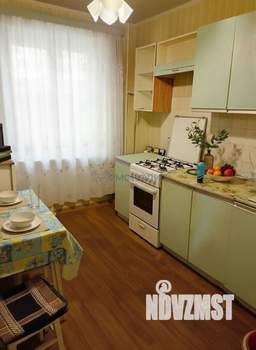 3-к квартира, вторичка, 64м2, 6/9 этаж