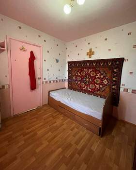 3-к квартира, вторичка, 52м2, 7/9 этаж