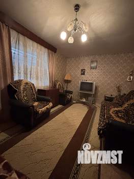 2-к квартира, вторичка, 52м2, 1/10 этаж