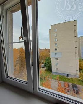 4-к квартира, вторичка, 60м2, 5/5 этаж