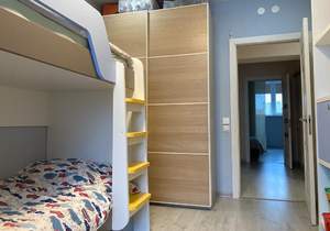 3-к квартира, вторичка, 79м2, 9/9 этаж