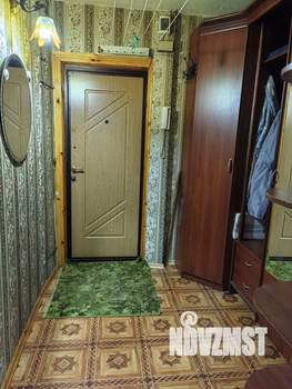 3-к квартира, вторичка, 50м2, 1/5 этаж
