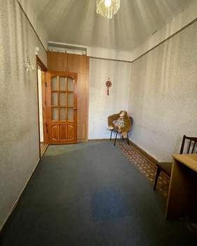 3-к квартира, вторичка, 50м2, 1/3 этаж