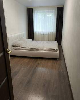 3-к квартира, вторичка, 58м2, 3/5 этаж