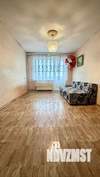 2-к квартира, вторичка, 42м2, 5/5 этаж