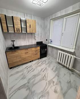 3-к квартира, вторичка, 58м2, 1/5 этаж