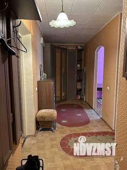 3-к квартира, вторичка, 61м2, 1/5 этаж