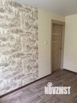 2-к квартира, вторичка, 44м2, 1/4 этаж