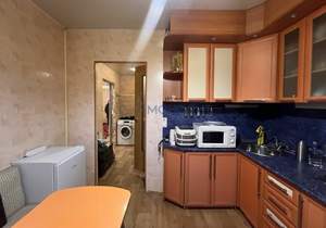 2-к квартира, вторичка, 52м2, 10/10 этаж