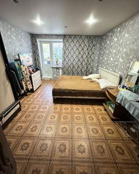 2-к квартира, вторичка, 60м2, 1/9 этаж