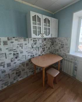 2-к квартира, вторичка, 42м2, 3/5 этаж