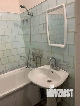 2-к квартира, вторичка, 43м2, 1/9 этаж