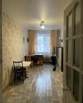 3-к квартира, вторичка, 56м2, 1/5 этаж