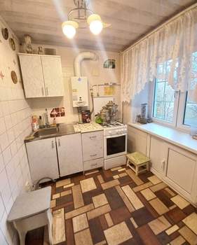 3-к квартира, вторичка, 62м2, 3/5 этаж