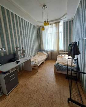 3-к квартира, вторичка, 80м2, 4/4 этаж