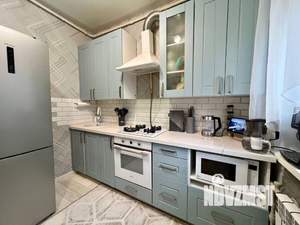 2-к квартира, вторичка, 61м2, 1/3 этаж