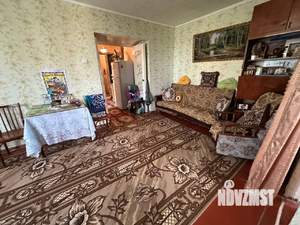 4-к квартира, вторичка, 58м2, 5/5 этаж