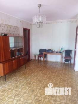 2-к квартира, вторичка, 44м2, 3/5 этаж
