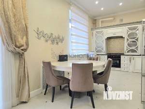 3-к квартира, вторичка, 84м2, 2/4 этаж