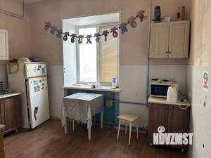 2-к квартира, вторичка, 80м2, 2/4 этаж