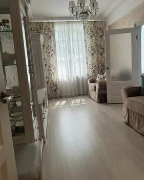 2-к квартира, вторичка, 60м2, 2/5 этаж