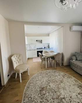 3-к квартира, вторичка, 88м2, 8/9 этаж