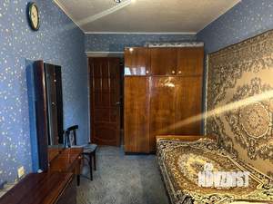 3-к квартира, вторичка, 58м2, 1/9 этаж