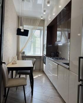 2-к квартира, вторичка, 54м2, 4/4 этаж