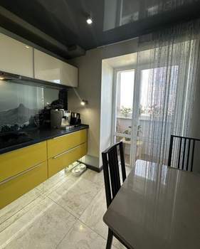 3-к квартира, вторичка, 85м2, 9/9 этаж