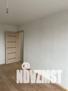 2-к квартира, вторичка, 42м2, 5/5 этаж