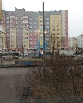 2-к квартира, вторичка, 52м2, 1/9 этаж