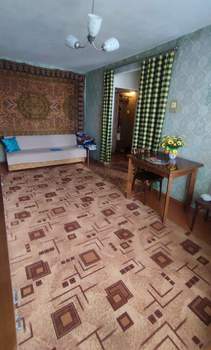 3-к квартира, вторичка, 59м2, 5/5 этаж