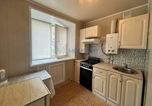 2-к квартира, вторичка, 44м2, 1/5 этаж