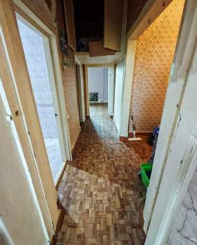 3-к квартира, вторичка, 81м2, 4/4 этаж