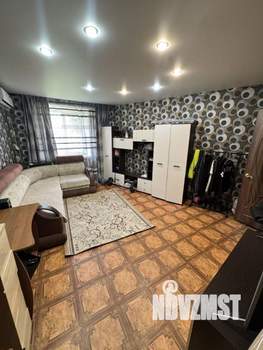 2-к квартира, вторичка, 60м2, 1/9 этаж
