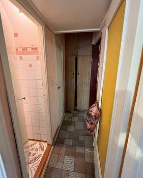 3-к квартира, вторичка, 52м2, 7/9 этаж