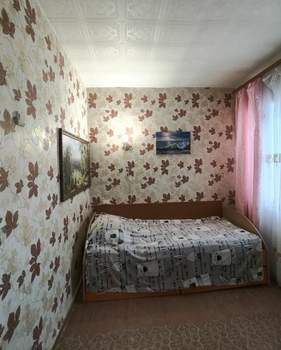 3-к квартира, вторичка, 42м2, 5/5 этаж