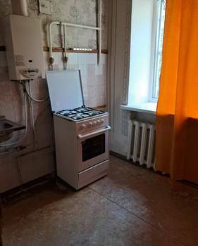 2-к квартира, вторичка, 42м2, 1/3 этаж