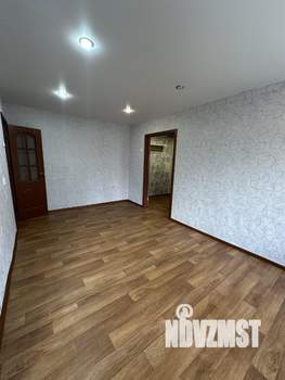 2-к квартира, вторичка, 42м2, 2/5 этаж
