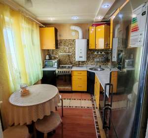 3-к квартира, вторичка, 54м2, 4/4 этаж