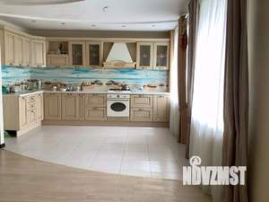 4-к квартира, вторичка, 122м2, 8/10 этаж