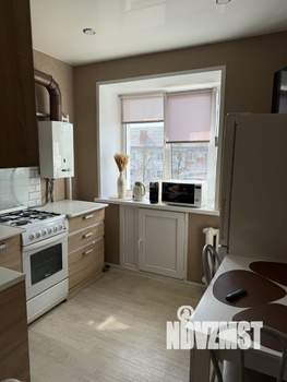 2-к квартира, вторичка, 42м2, 4/4 этаж