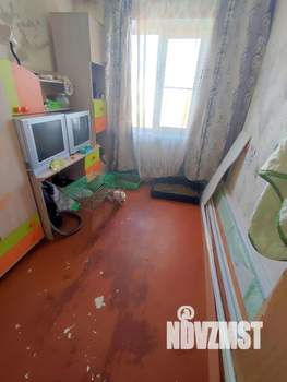 4-к квартира, вторичка, 60м2, 5/5 этаж