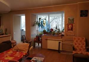 2-к квартира, вторичка, 52м2, 1/9 этаж