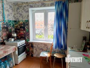 2-к квартира, вторичка, 52м2, 1/10 этаж
